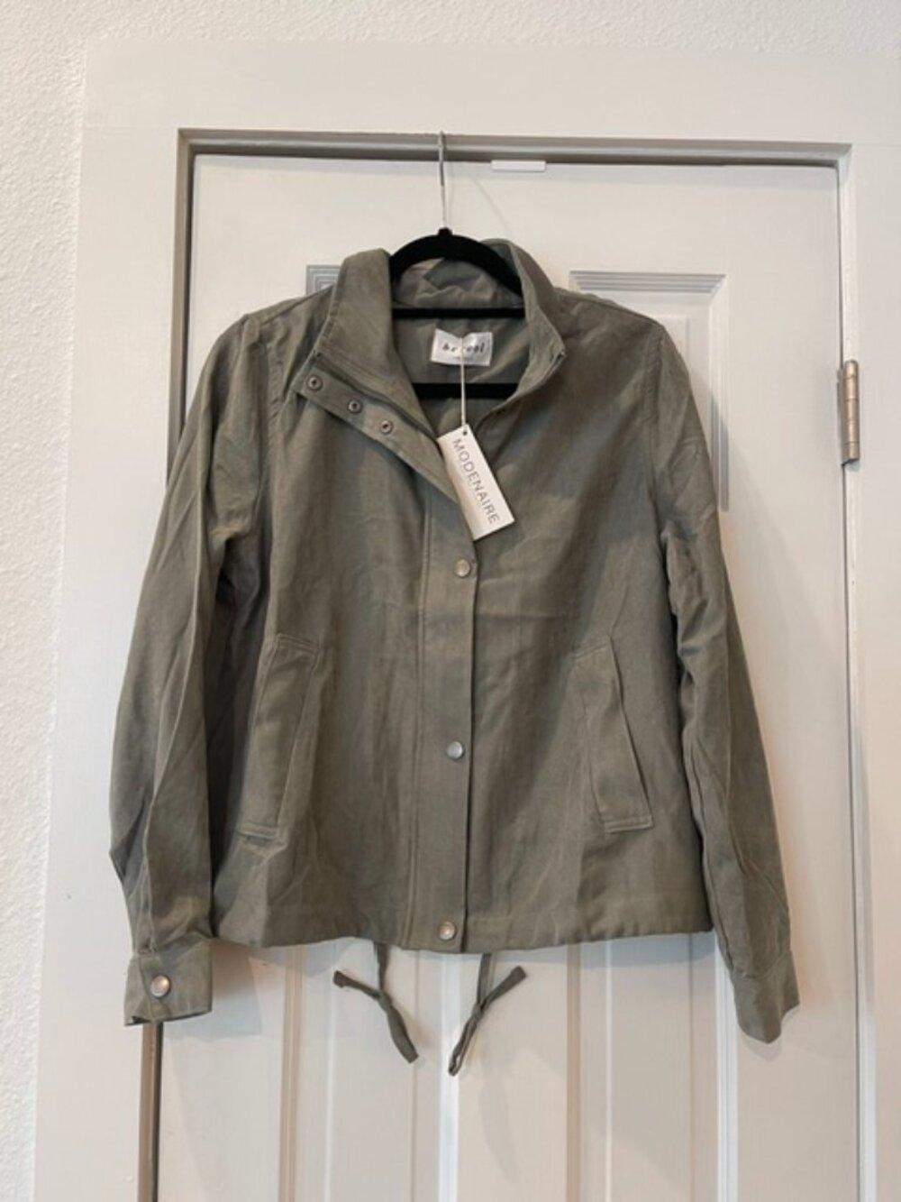Modenaire Be Cool Olive Sage Faux Suede Drawstring Anorak Utility Jacket M NWT